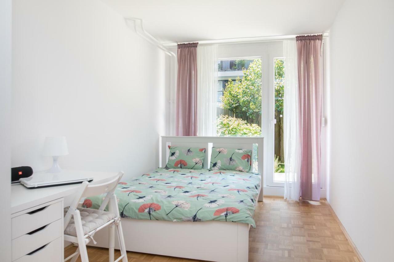 Family Apartment With Garden 卢布尔雅那 外观 照片