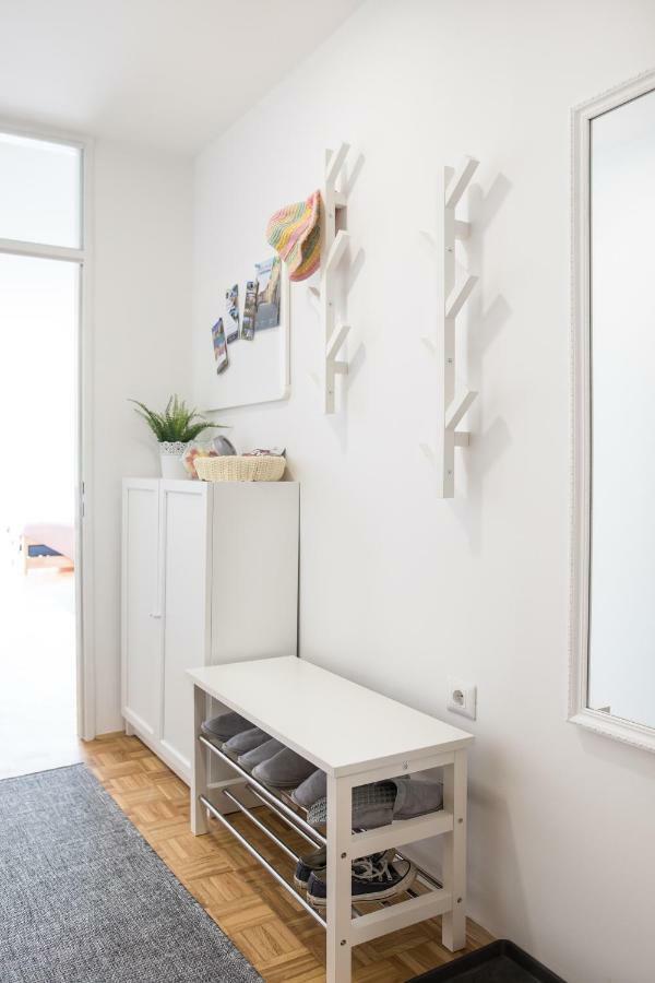 Family Apartment With Garden 卢布尔雅那 外观 照片